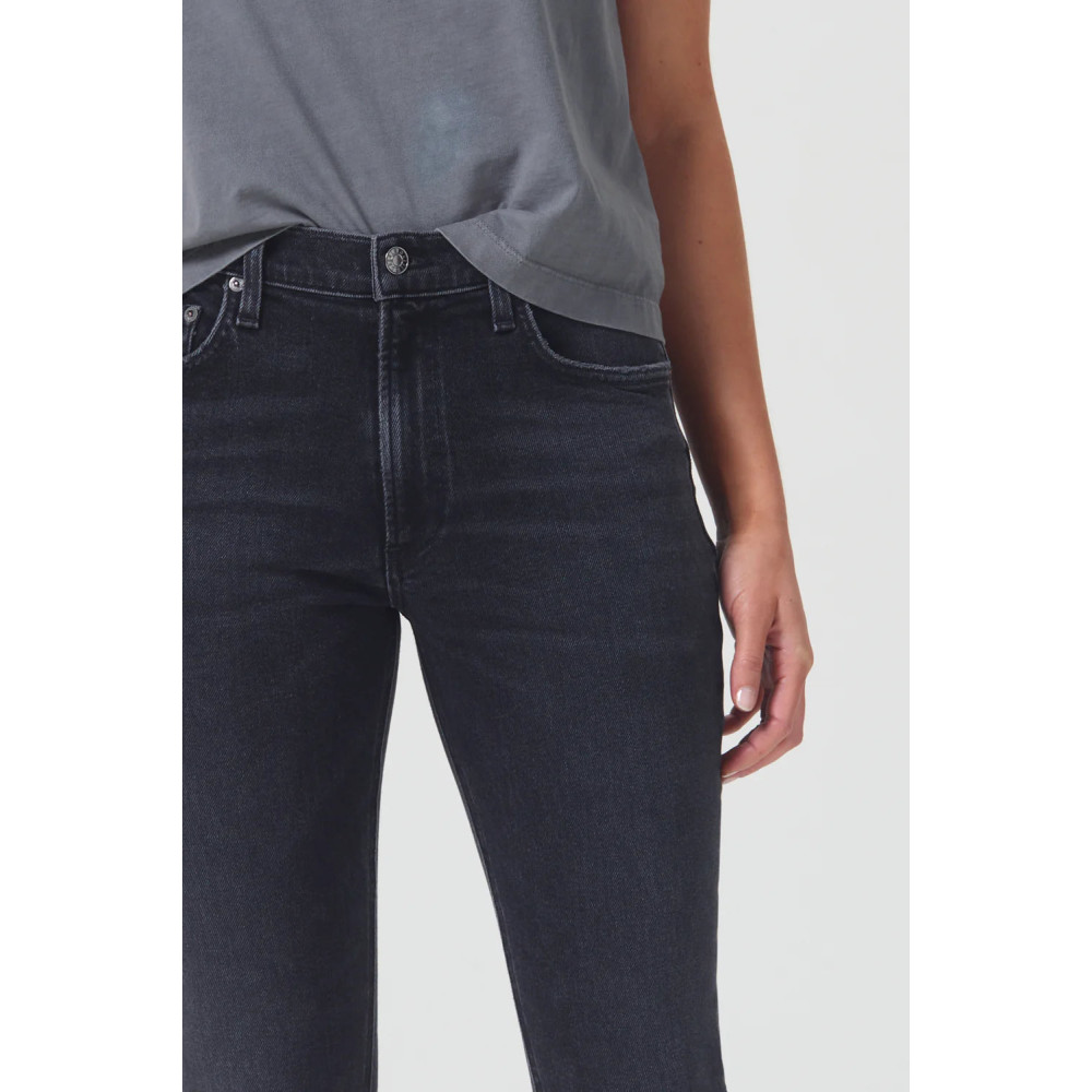 Rubis Glow Mid Rise Slim Crop
