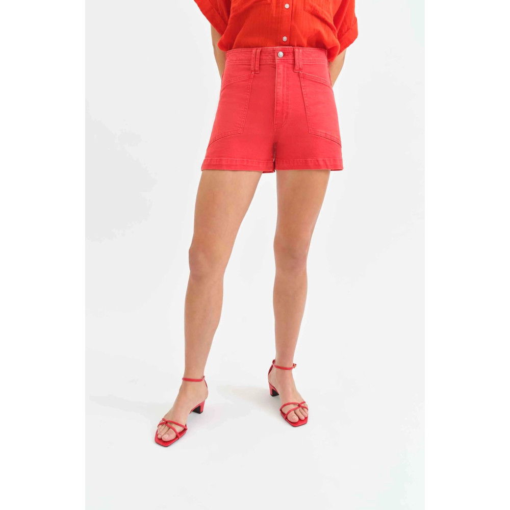 Elegancia Girl High Rise Short