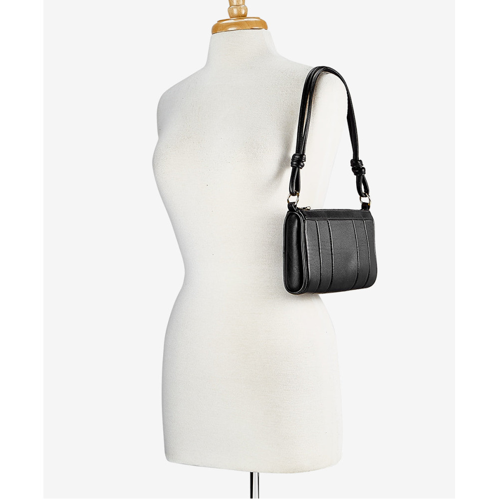 Majestad Brise Shoulder Bag