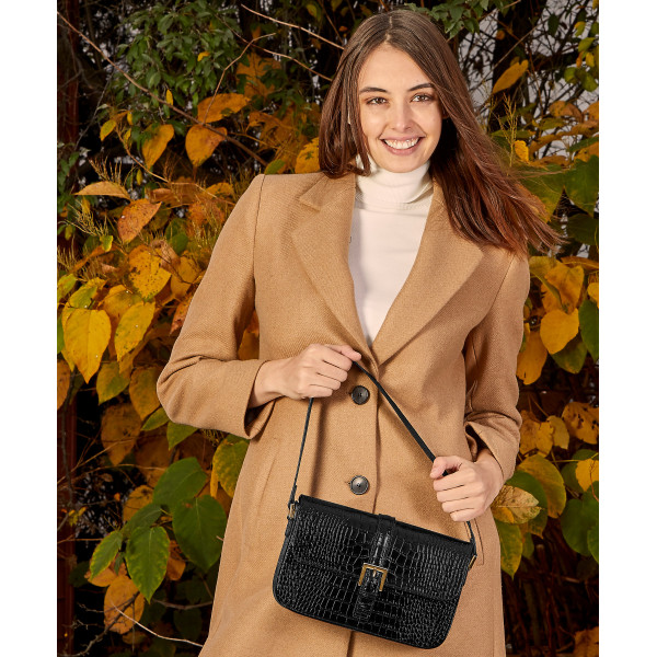 Core Shoulder Bag