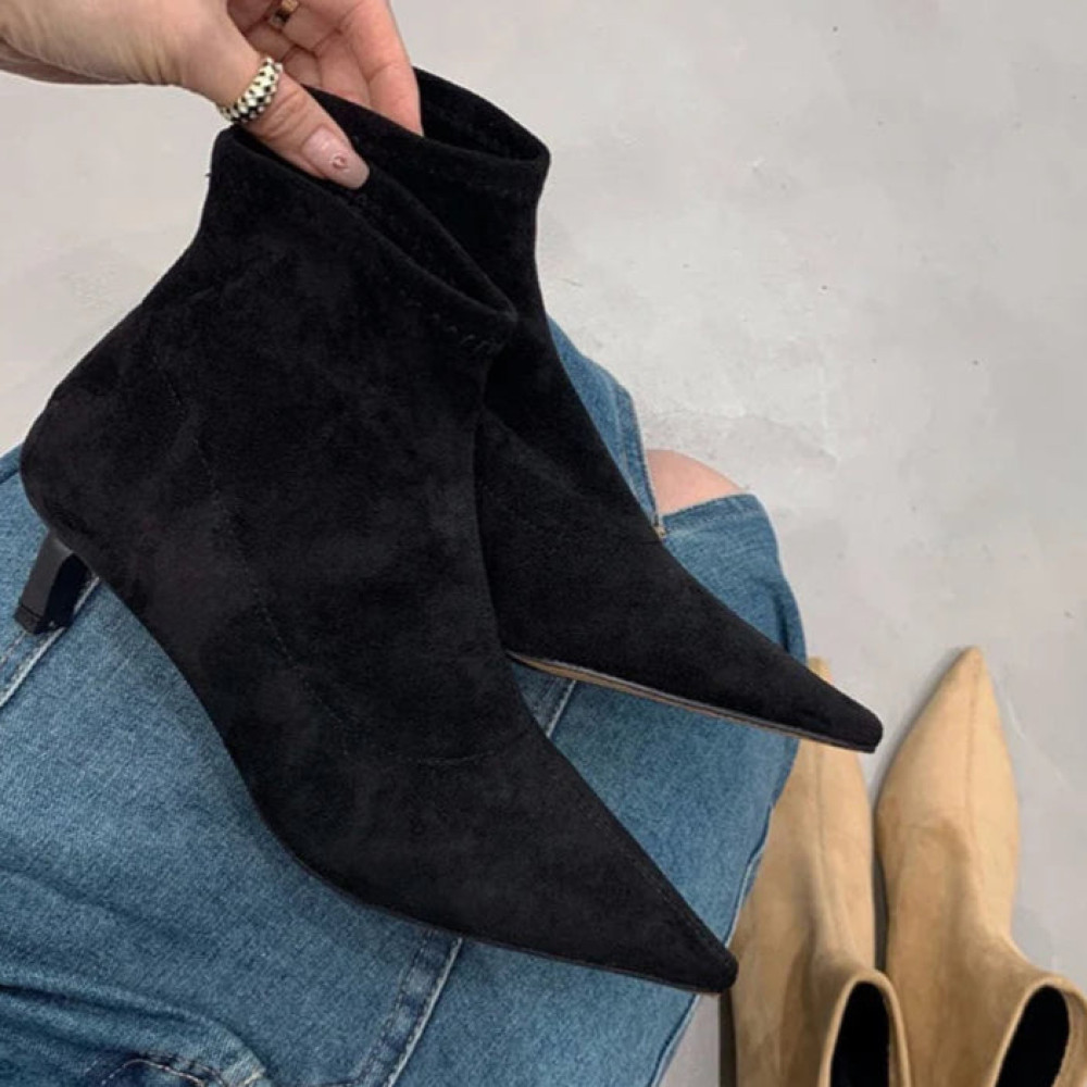 Tan Aurora Boots