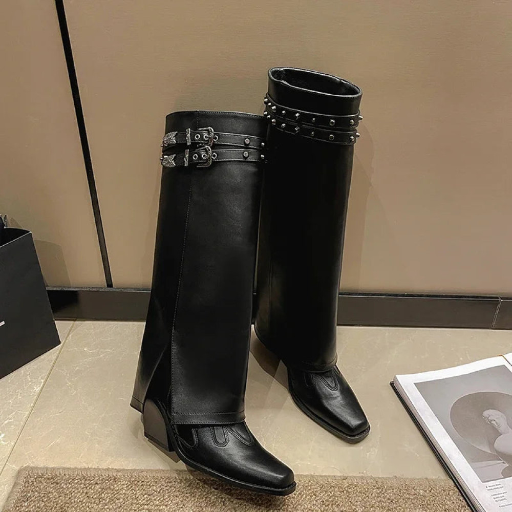 Lapis Boots