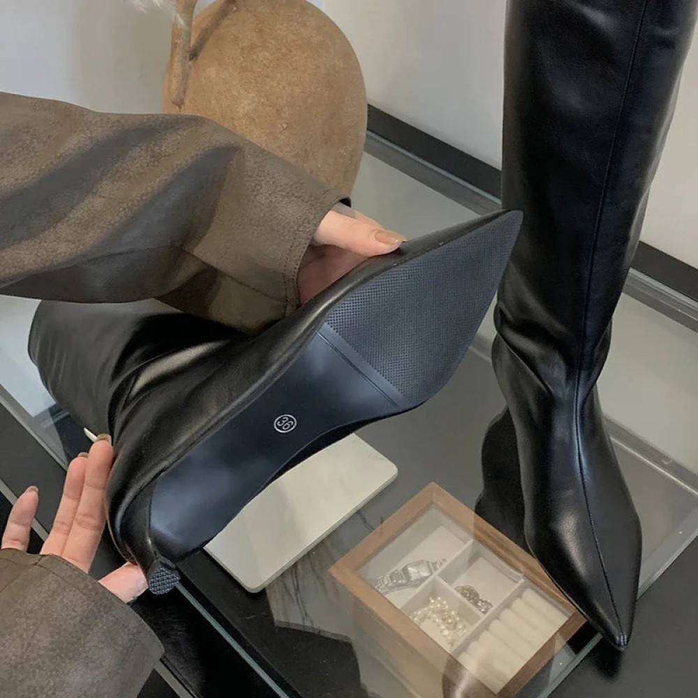 Lapis Boots