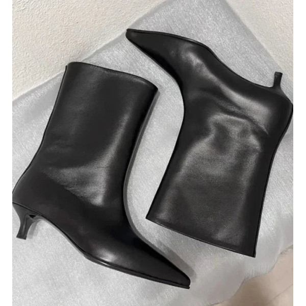Vita Boots