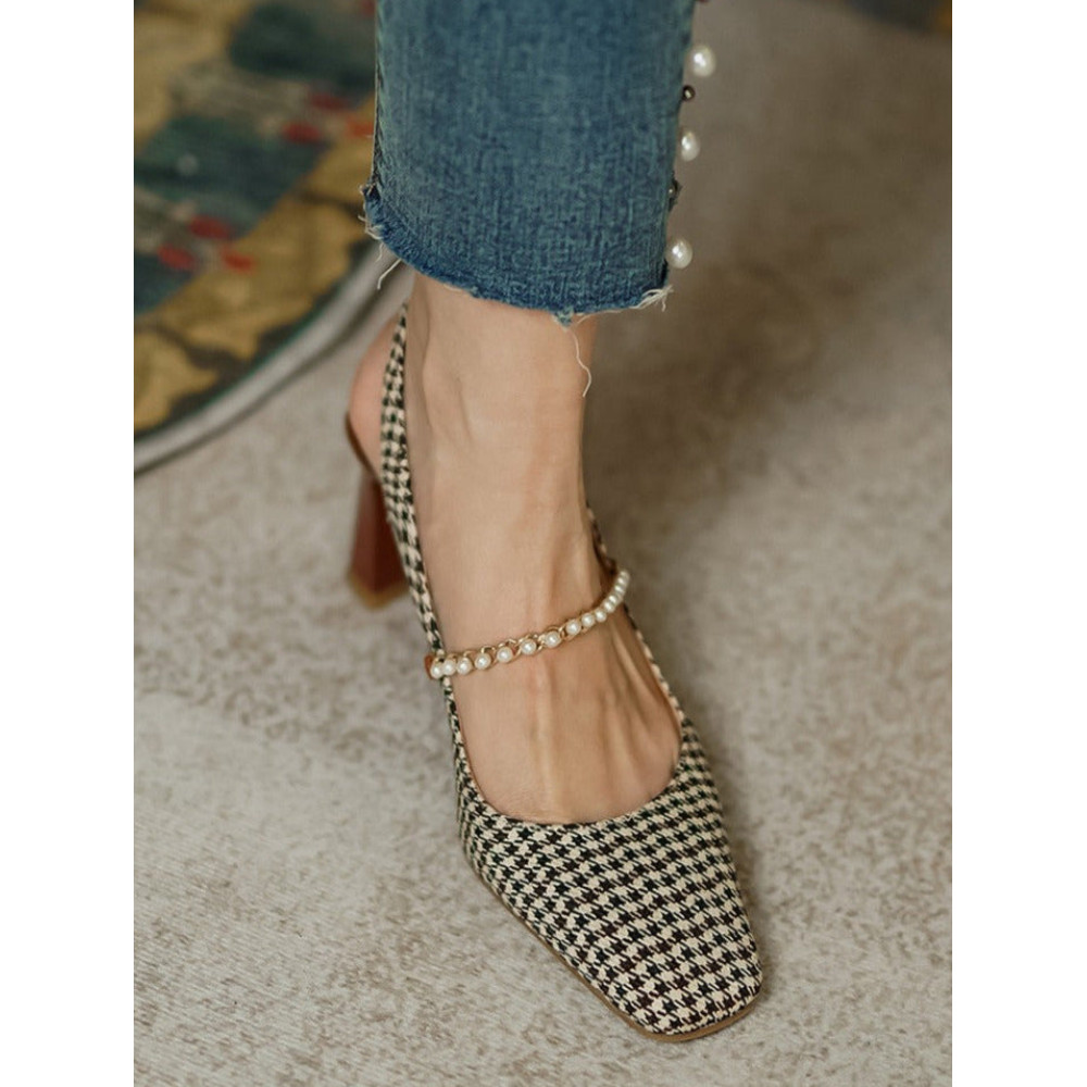 Elite Pearl Vintage Heels